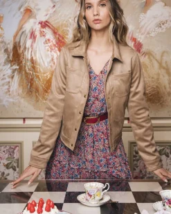 Minuit sur Terre Jackets & Coats<Camille Beige