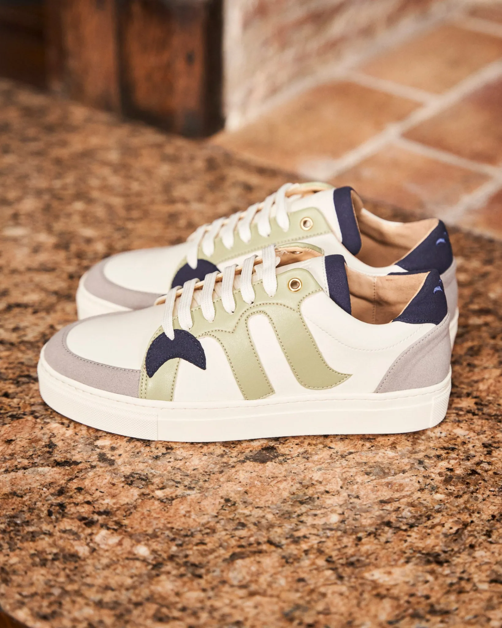 Minuit sur Terre Sneakers<Empreinte Rivage