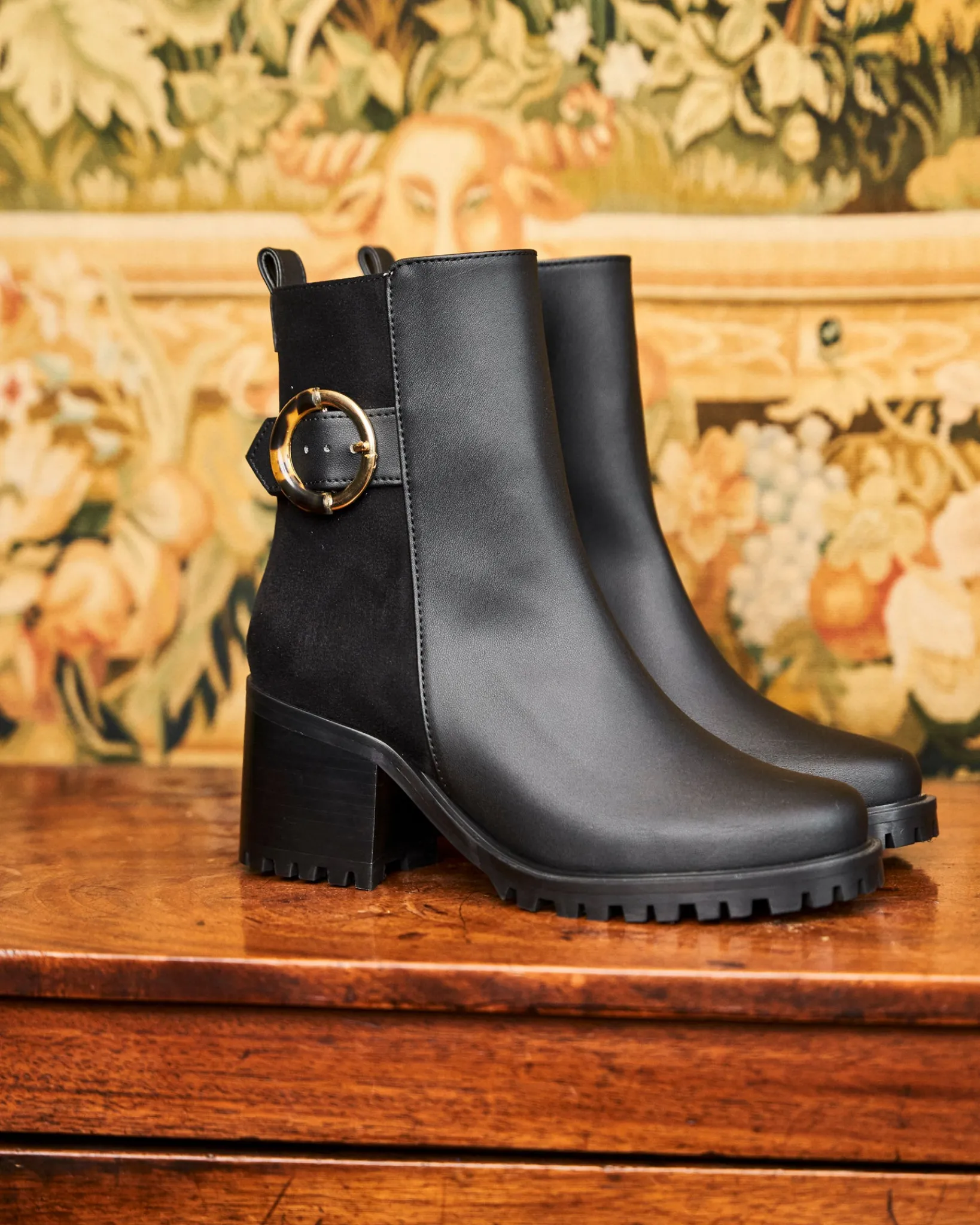 Minuit sur Terre Heeled Boots<Hercule Noir