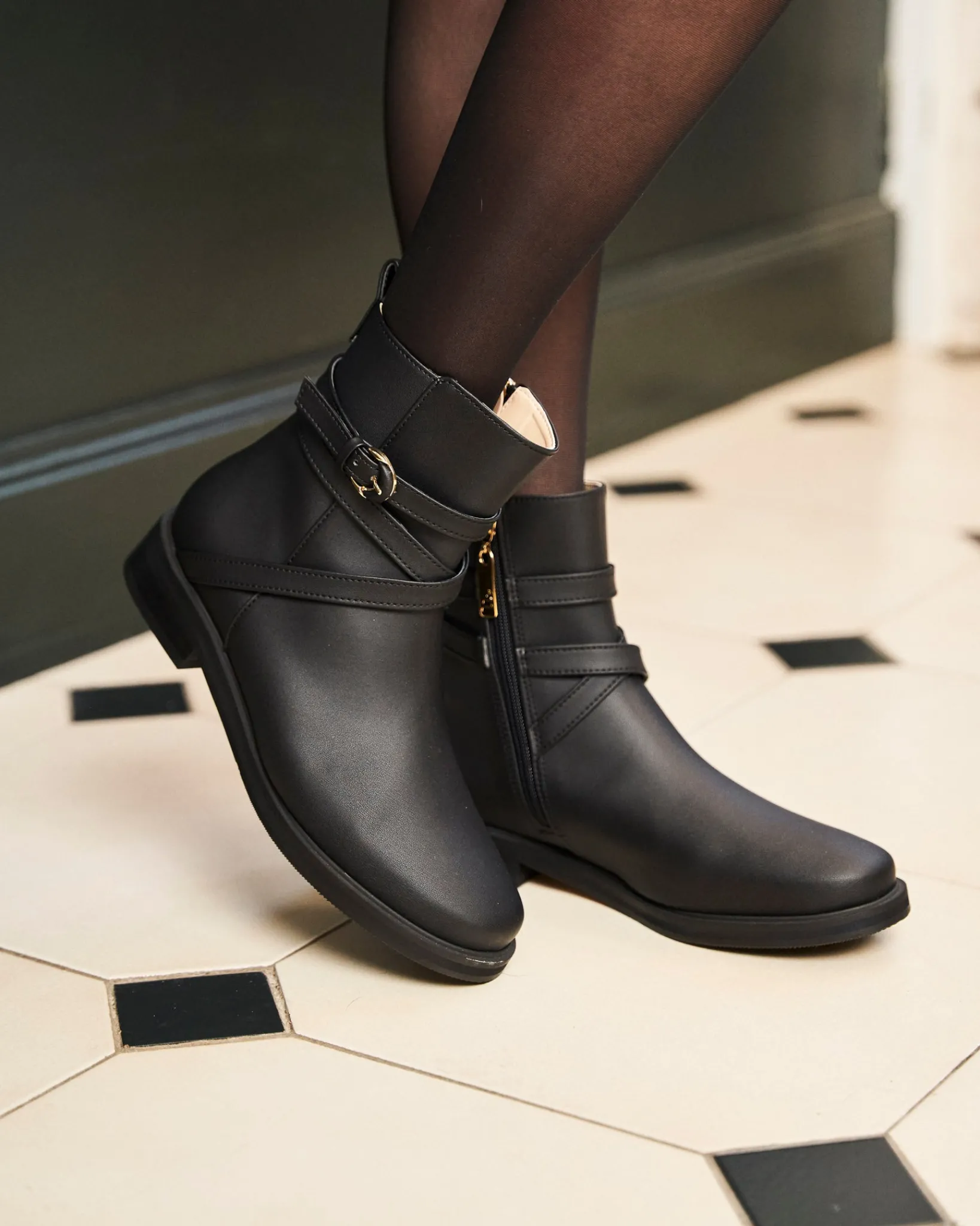 Minuit sur Terre Low Boots<Ombre Noir