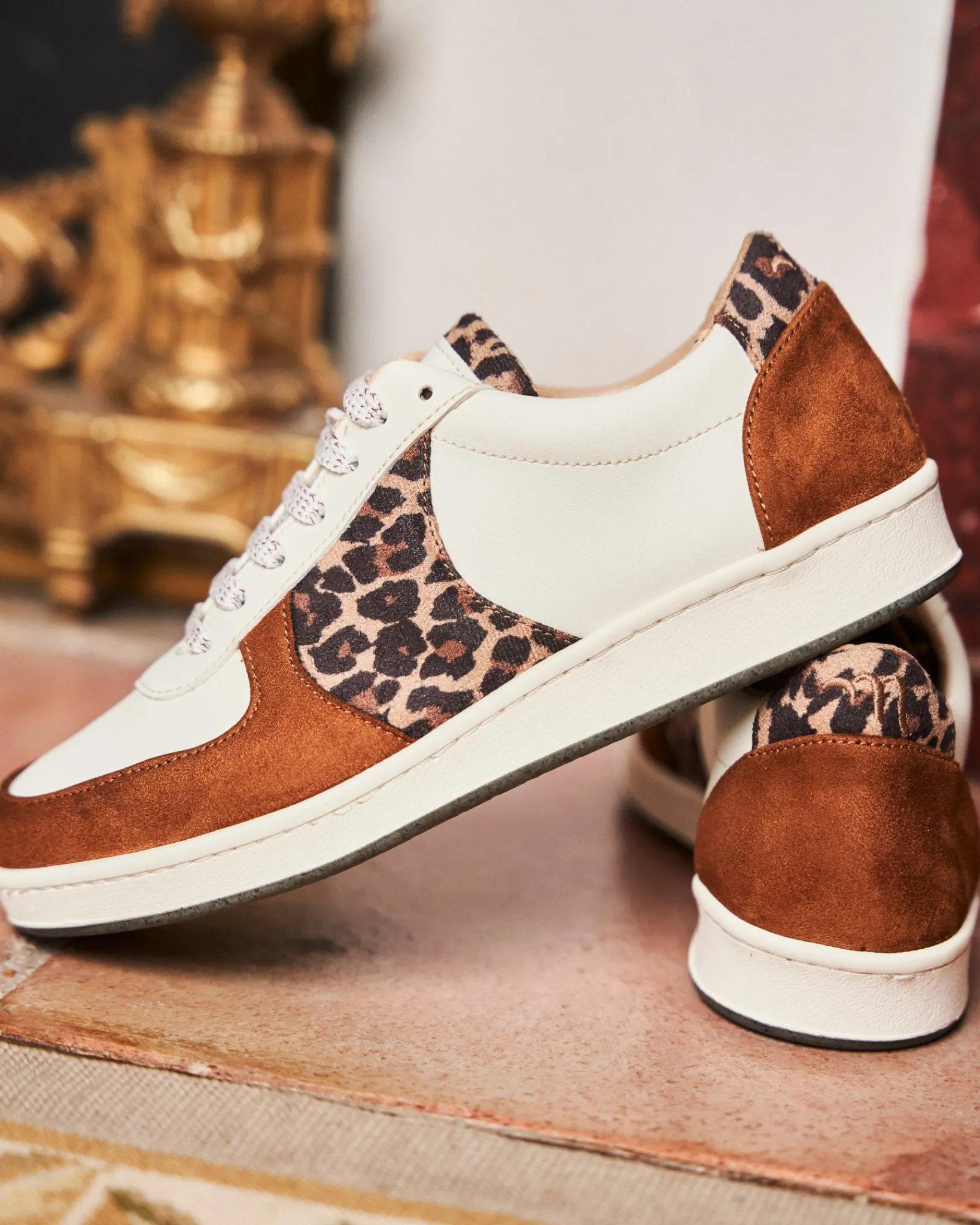 Minuit sur Terre Sneakers<Orient Léo